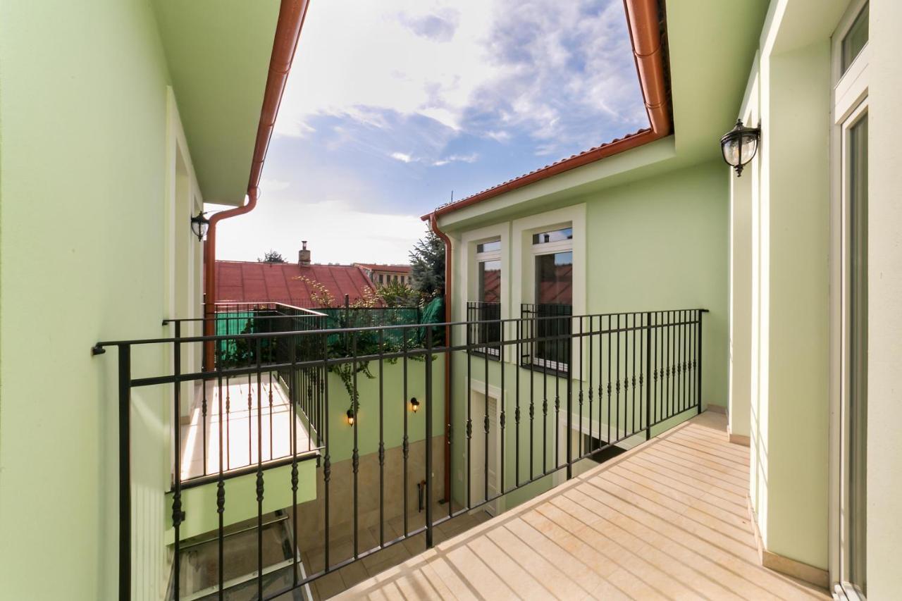 New Apartment 6 - Self Check In, Free Parking Bratislava Exterior foto